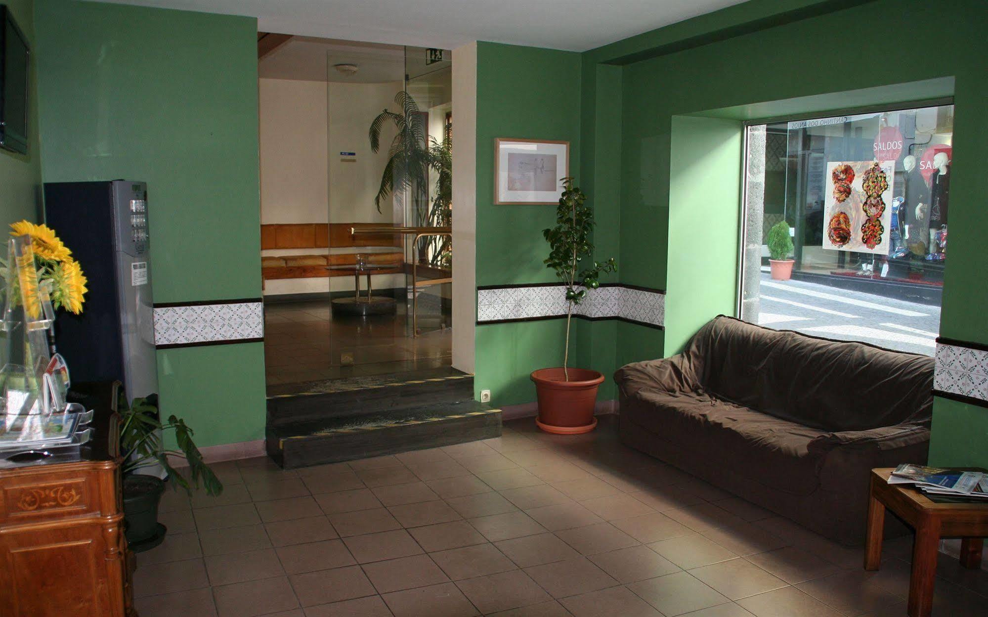 Hotel Alcides Ponta Delgada  Exterior photo